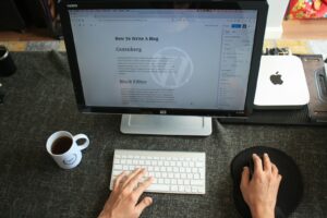 Mastering the Art of Blogging: 9 Essential Tips for Crafting Irresistible Blog Posts